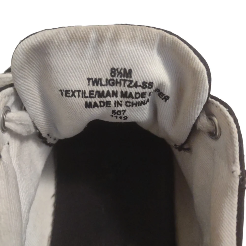 Tommy Hilfiger sneakers Size 8.5M ‎ Black/white/red